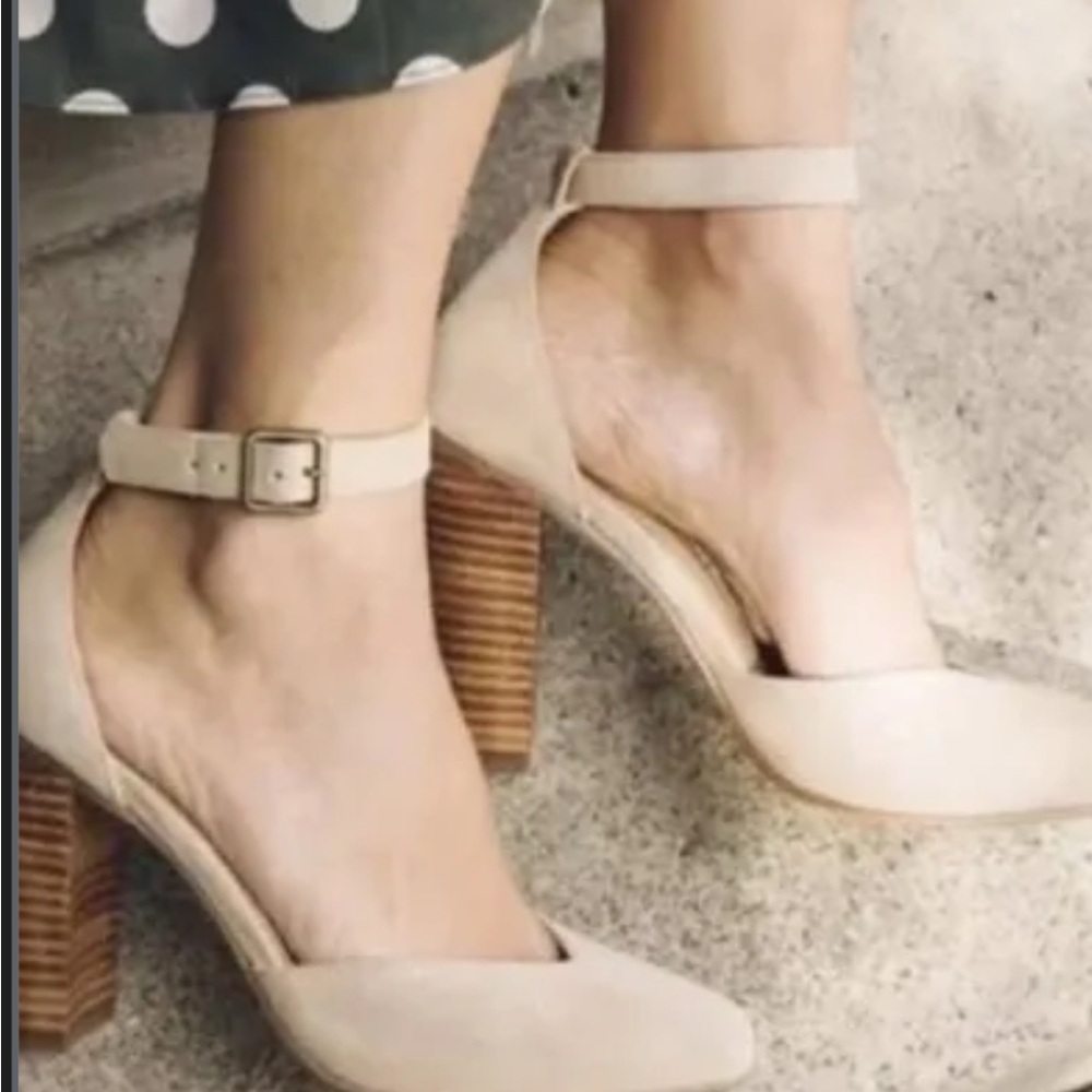 Anthropologie Soludos Collette Suede w/ Wooden Heel - 8.5